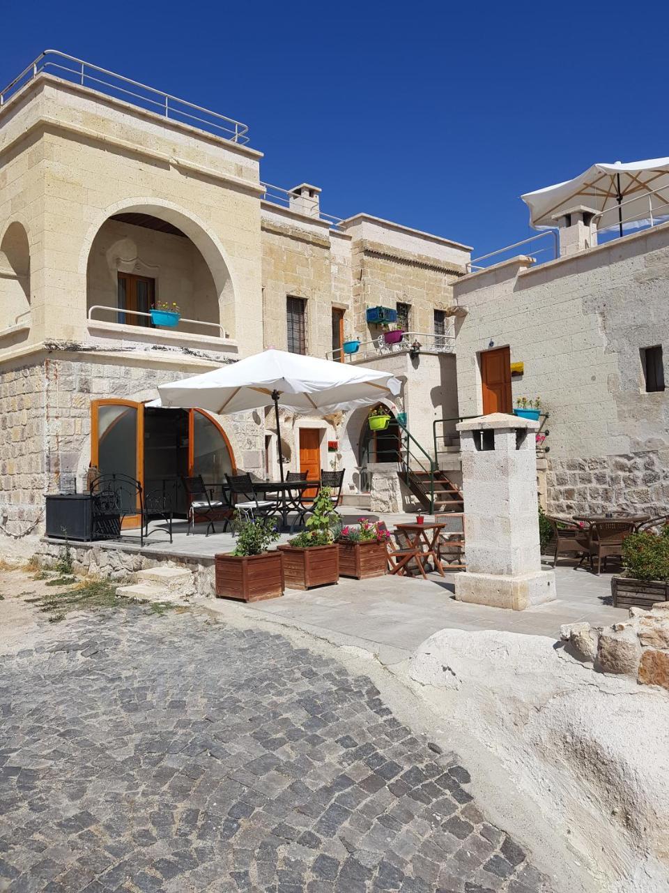 Anatelein Cave Hotel Üçhisar Exterior foto